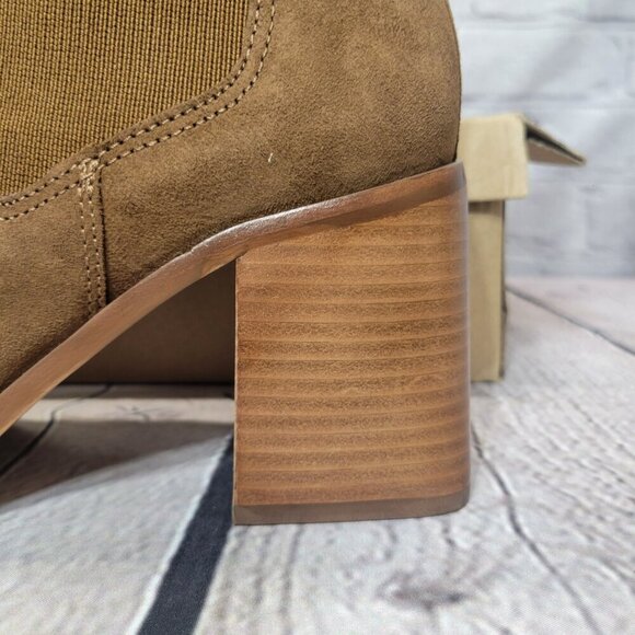 Steve Madden Women's Argent High Chelsea Booties - Picture 3 of 7